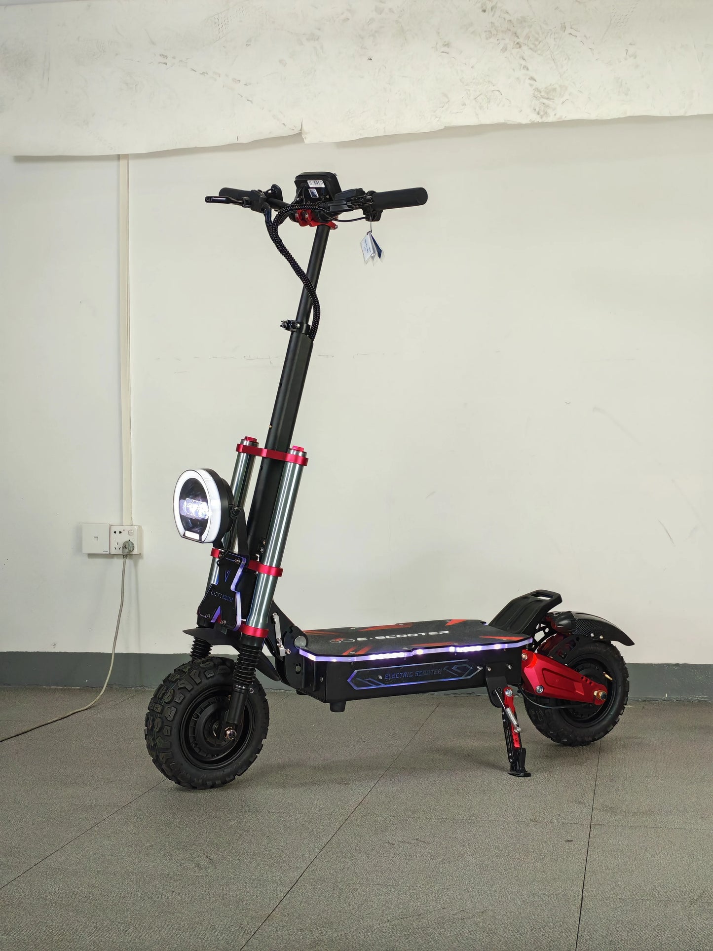 60V18AH to 38AH Battery Safety App Control Electric Scooter